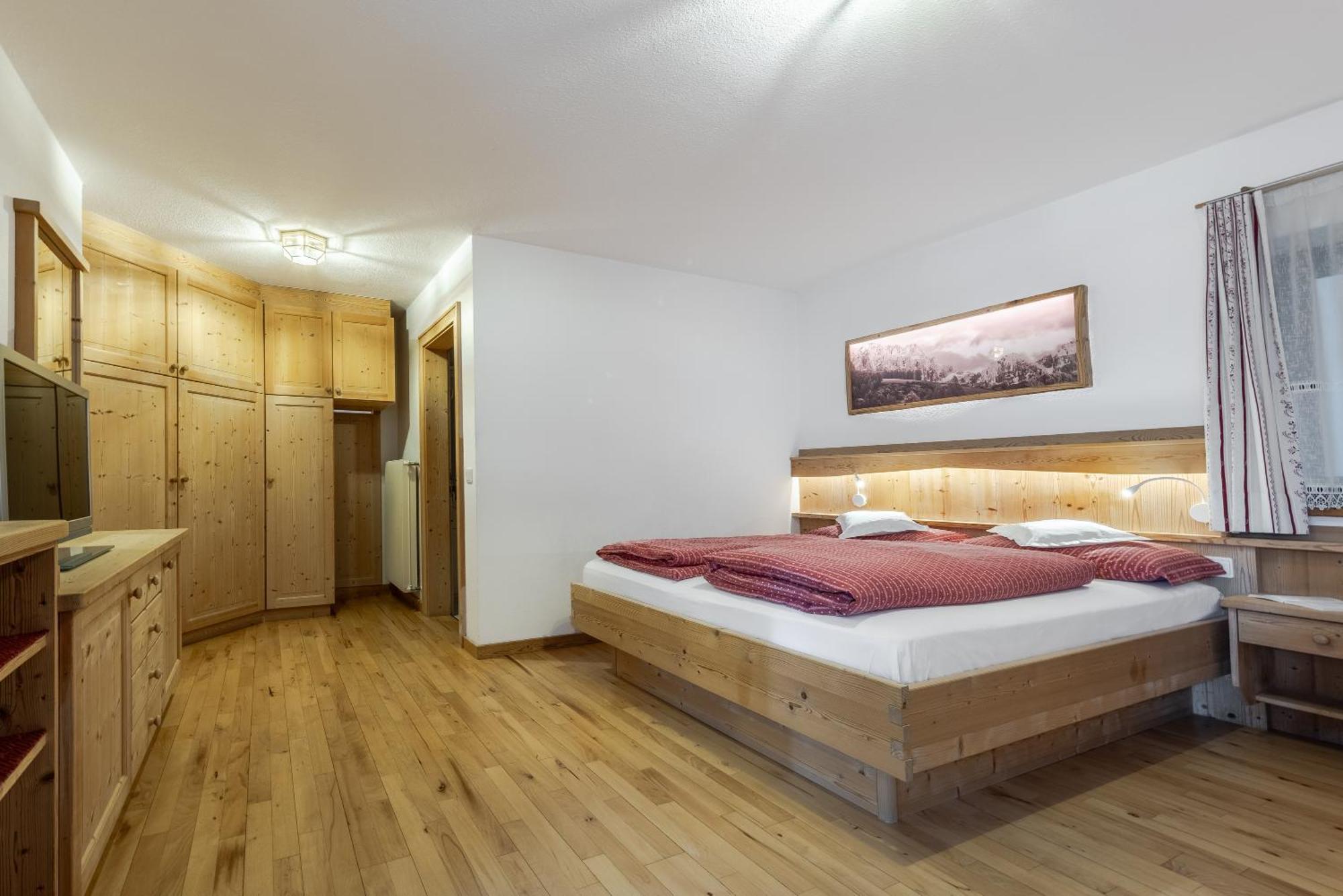 Apartment Ciasa Laoi ซานกัสซิอาโน ภายนอก รูปภาพ
