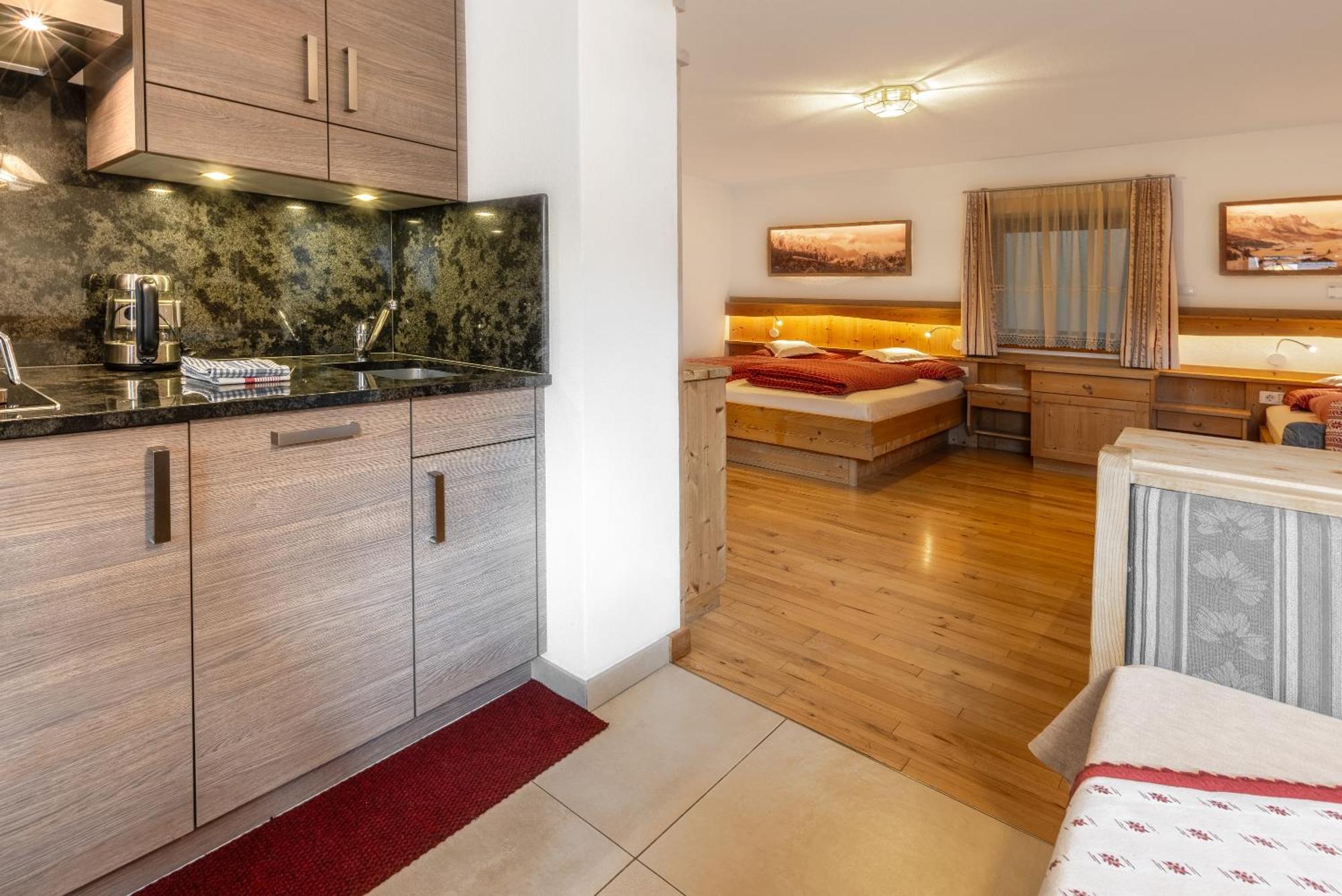 Apartment Ciasa Laoi ซานกัสซิอาโน ภายนอก รูปภาพ