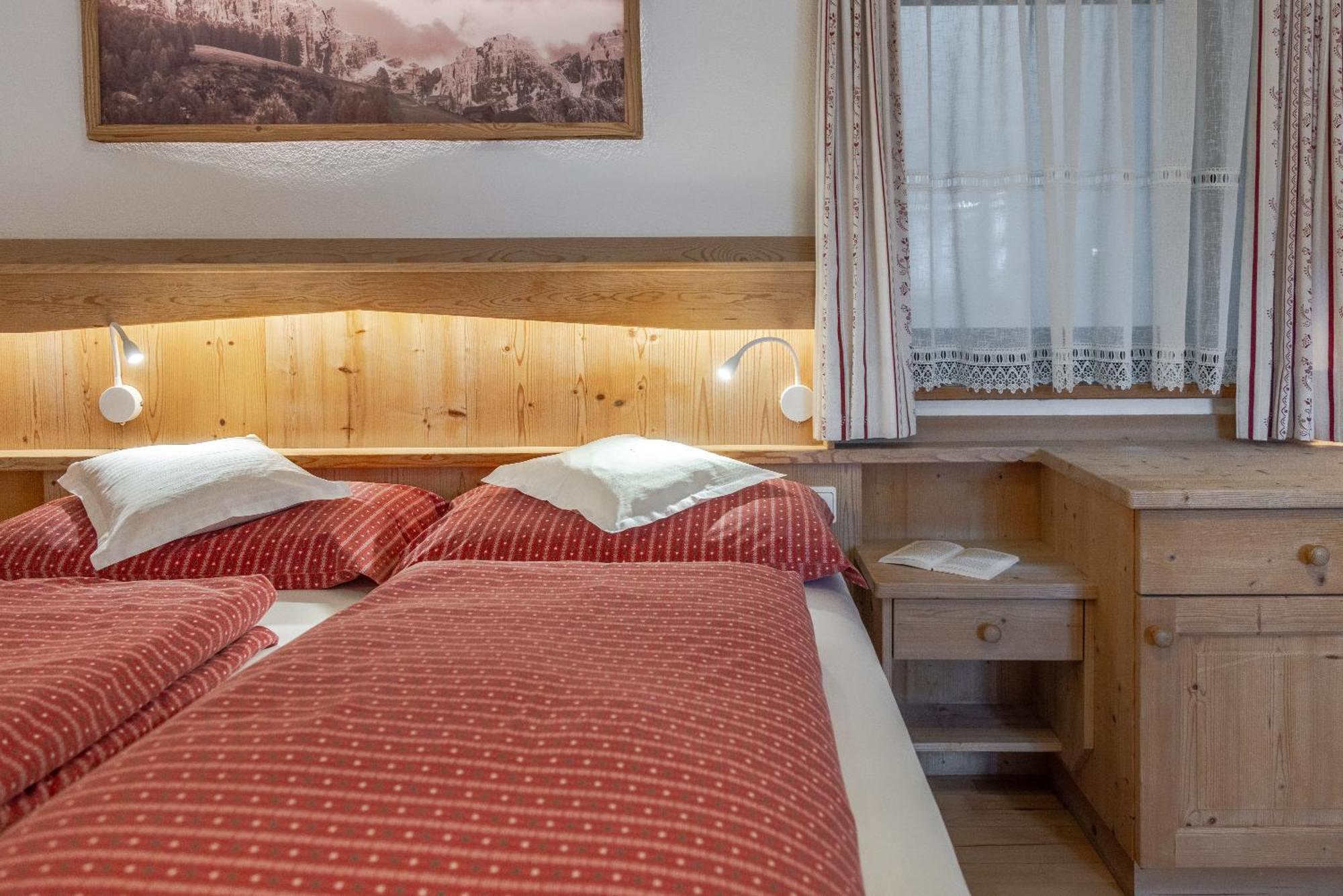 Apartment Ciasa Laoi ซานกัสซิอาโน ภายนอก รูปภาพ